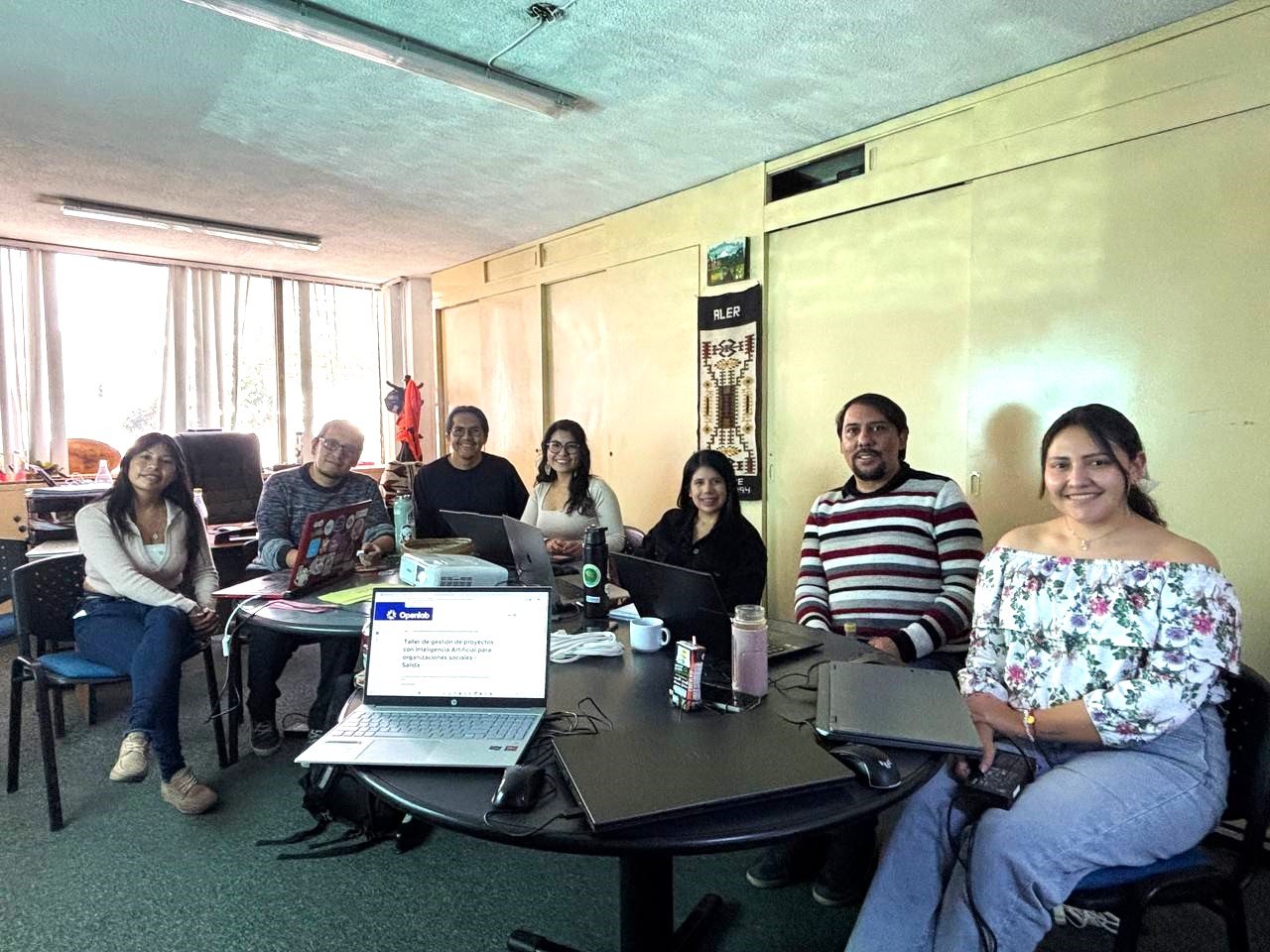 Cierre del taller de uso de IA aplicado a proyectos.